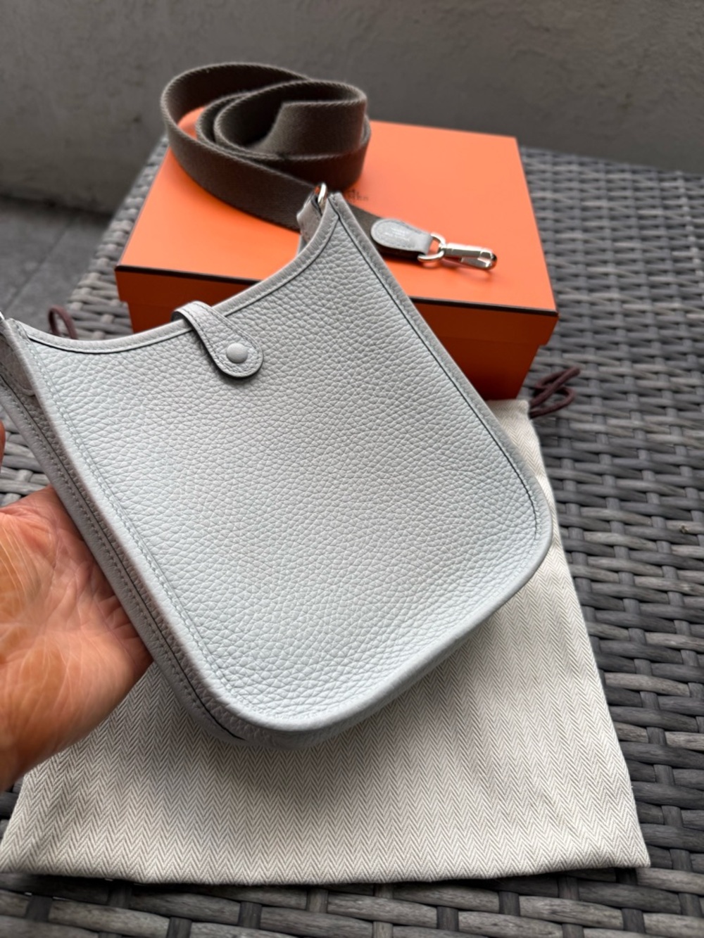 HERMÈS Mini Evelyne Amazone TPM 16 Bleu Pale & Gris Etain Full Set Receipt Copy - Picture 11 of 14